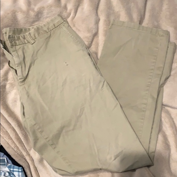 Old Navy Men’s Dress Pants - Picture 2 of 2